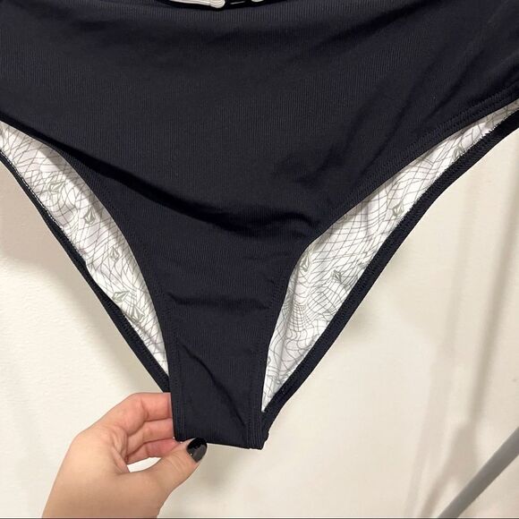 Volcom Simply Rib Retro Black White Bikini High Waisted Bottom 16W - Picture 4 of 6